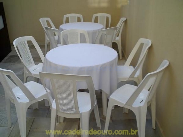Aluguel Mesa e Cadeira Plástica Redonda na Penha, Vila Matilde, Tiquatira, São Miguel - SP